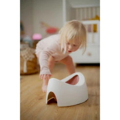 Tega Baby Teggi Pink/Grey Potje TI-001-123-106 -babybenodigdheden teggi potty sfeer 6