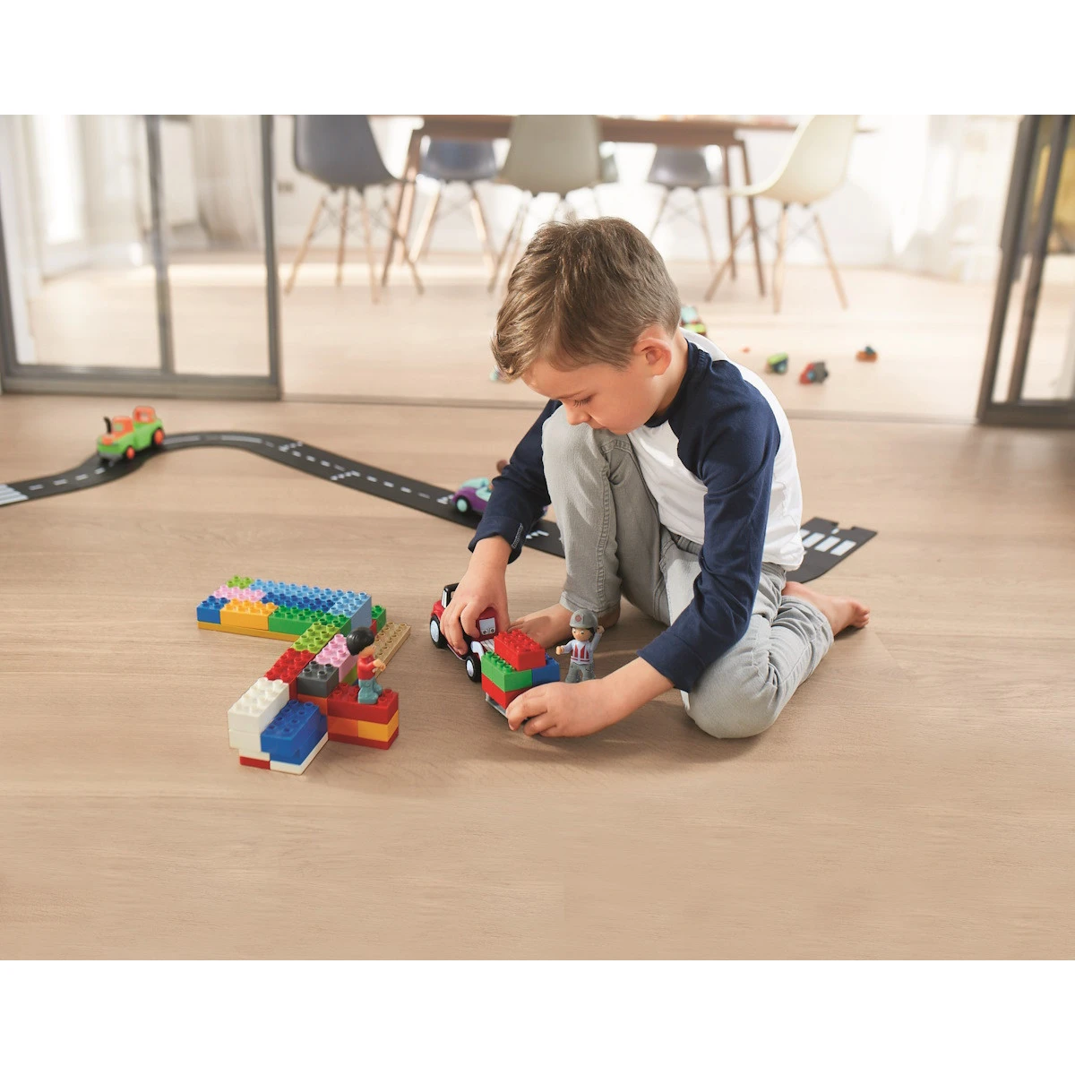 Toddys Chris Carry Educatieve Modulaire Speelgoedauto met Pop TO-0123 Toddys Chris Carry Educatieve Modulaire Speelgoedauto Met Pop TO-0123 -babybenodigdheden toddys sfeer 8 11