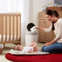 Tommee Tippee Simplee Sangenic Tub Wit/Grijs Luieremmer 87003103 (eco) 7 Tommee Tippee Simplee Sangenic Tub Wit/Grijs Luieremmer 87003103 (eco) -babybenodigdheden tommee tippee simplee sangenic luieremmer 6 4