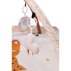 Tryco Leopard Lenny 2-in-1 XL Speelkleed En Opbergtas TR-140210 8 Tryco Leopard Lenny 2-in-1 XL Speelkleed En Opbergtas TR-140210 -babybenodigdheden tr 140210 tryco leopard lenny playmat bag in 1 02