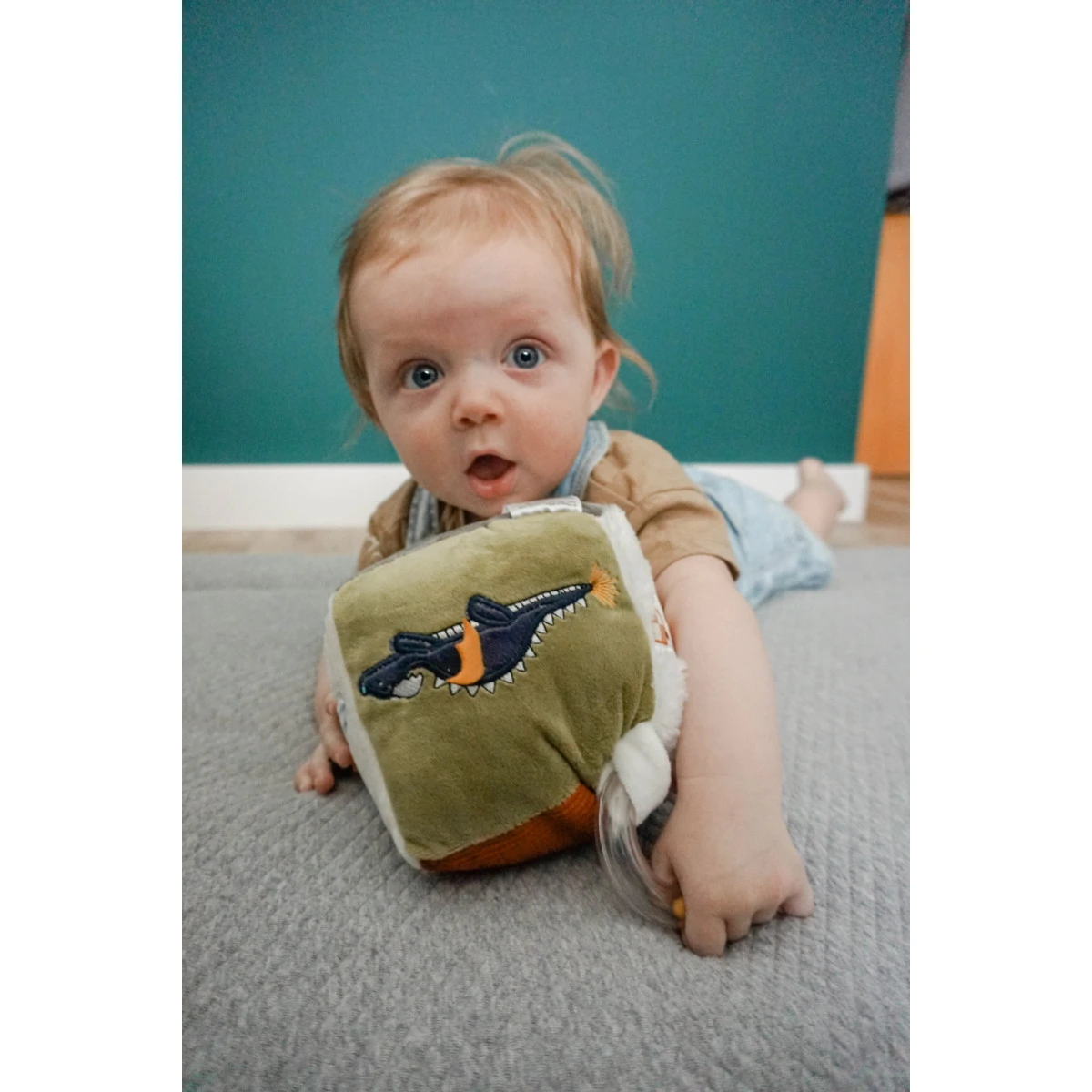 Tryco Fantasie Activiteitenkubus TR-243340 Tryco Fantasie Activiteitenkubus TR-243340 -babybenodigdheden tr 243340 activity cube fantasy 02