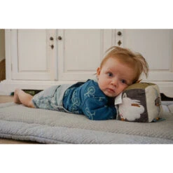 Tryco Fantasie Activiteitenkubus TR-243340 14 Tryco Fantasie Activiteitenkubus TR-243340 -babybenodigdheden tr 243340 activity cube fantasy 03