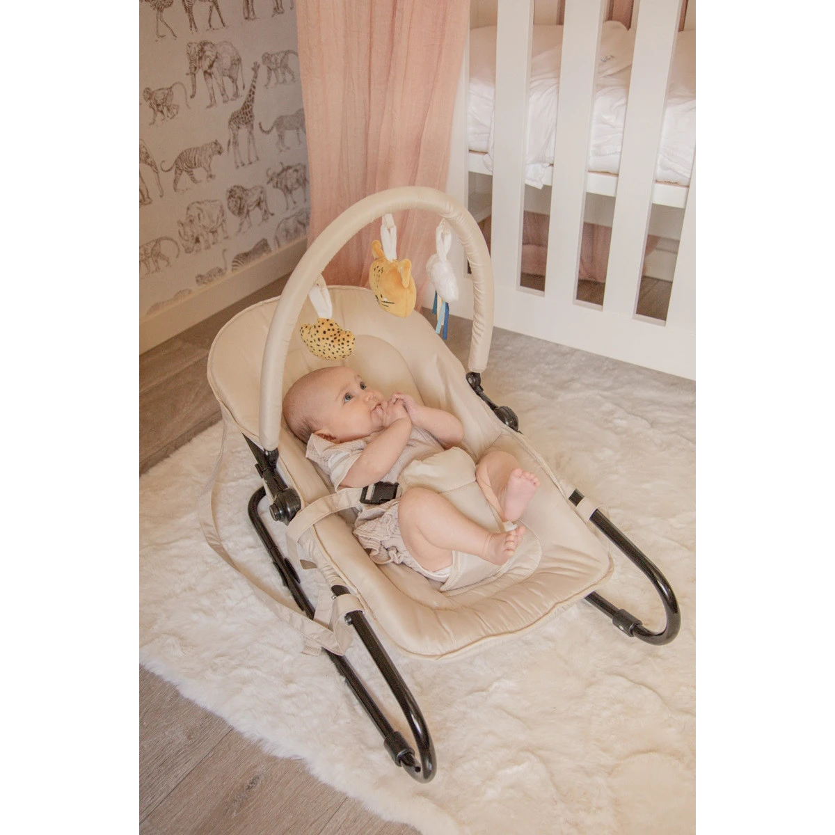 Tryco Leopard Lenny Zand Wipstoel TR-272702 Tryco Leopard Lenny Zand Wipstoel TR-272702 -babybenodigdheden tr 272702 8720663934505 leopard lenny bouncer 05