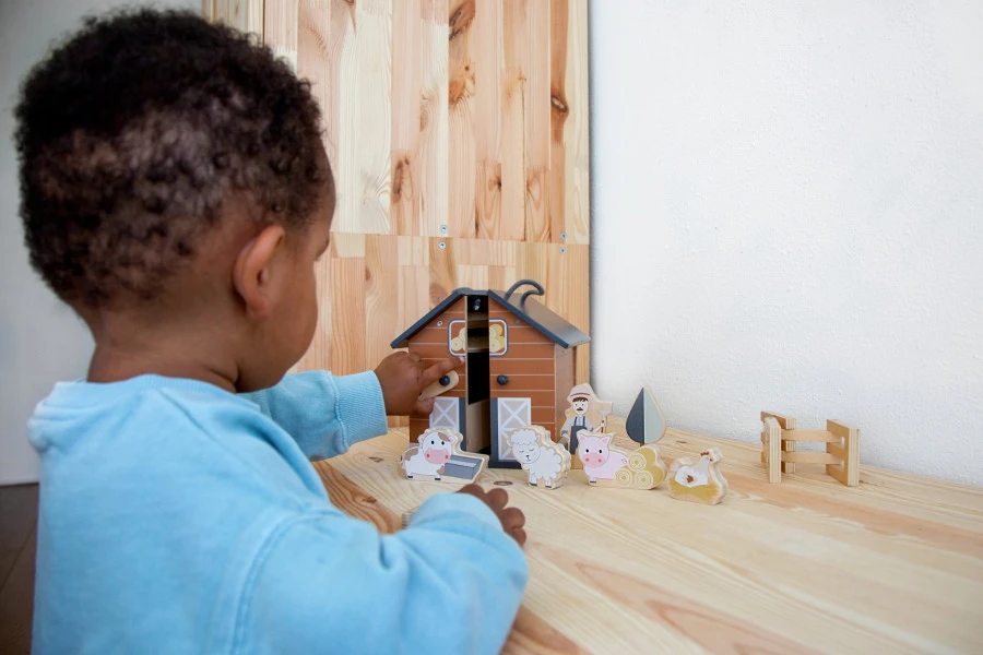 Tryco Inklapbare Houten Boerderij TR-353004 Tryco Inklapbare Houten Boerderij TR-353004 -babybenodigdheden tr 353004 tryco wooden foldable farm 01