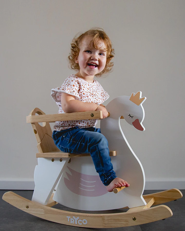 Tryco Zwaan Houten Hobbeldier TR-353011 Tryco Zwaan Houten Hobbeldier TR-353011 -babybenodigdheden tr 353011 tryco wooden rocking animals swan 03
