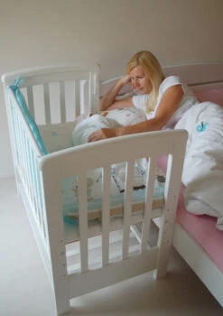 Treppy Dreamy Plus 2 Naturel 60x120 Cm Ledikant Aan Bed 1135 -babybenodigdheden treppy dreamy plus 2 wit 60x120 cm ledikant aan bed 2