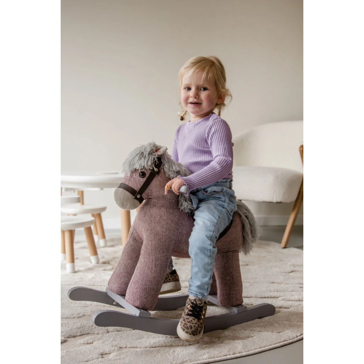 Tryco Milo Bruin Hobbelpaard 18m+ TR-120108 Tryco Milo Bruin Hobbelpaard 18m+ TR-120108 -babybenodigdheden tryco milo roze hobbelpaard 18m tr 120107 03 2