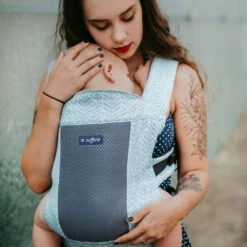 Zaffiro City Air Graphite Leaves Ergonomische Draagzak 7381 -babybenodigdheden zaffiro city air beige leaves draagzak 7398 8 1