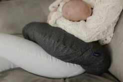 Zaffiro Geo Blue Steel Voedingskussen 1012 3 Zaffiro Geo Blue Steel Voedingskussen 1012 -babybenodigdheden zaffiro geo blue steel voedingskussen 1012 1